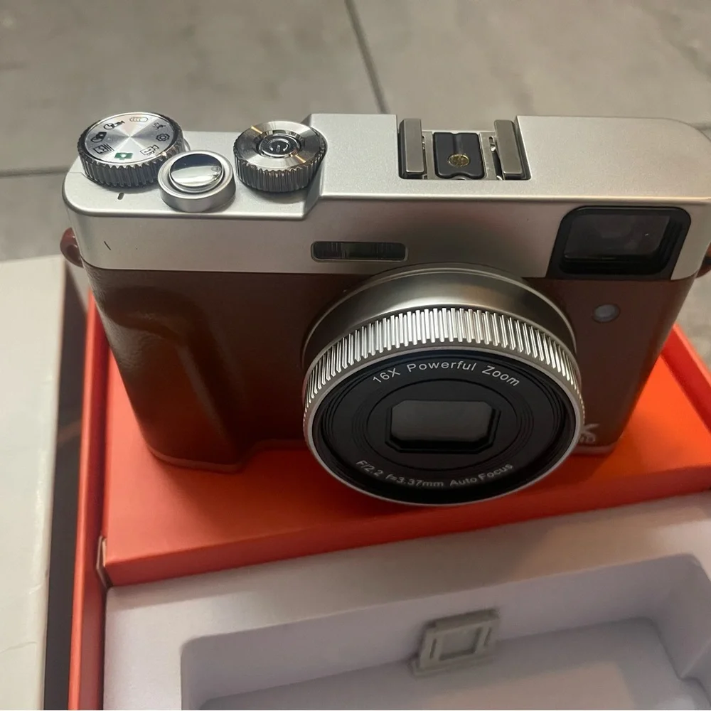 4K Ultra HD Digital Camera - Black and Silver